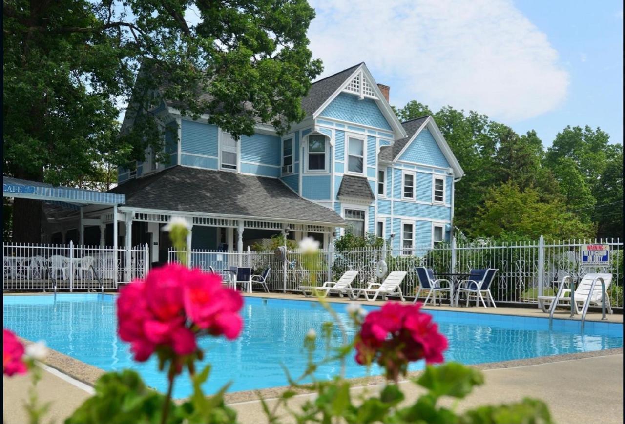 White Rose Inns & Motel Уисконсин Делс Екстериор снимка