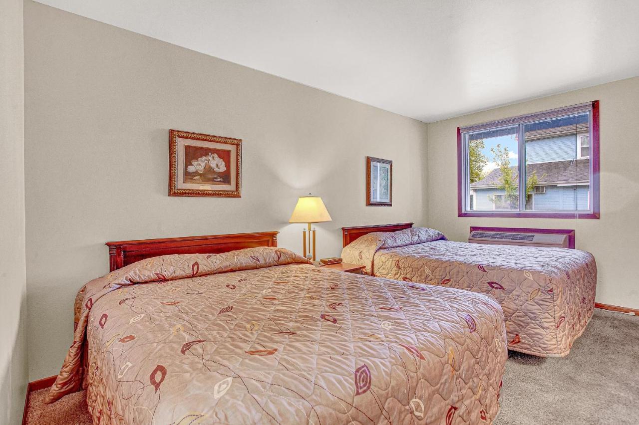 White Rose Inns & Motel Уисконсин Делс Екстериор снимка